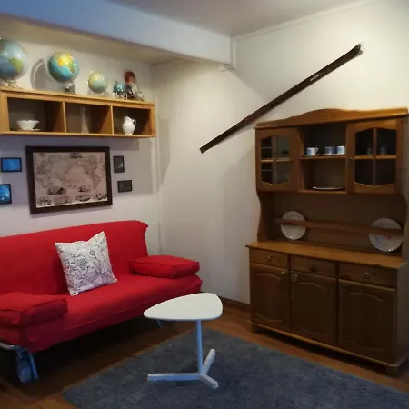 Santa Claus' Elf Shelter Apartment